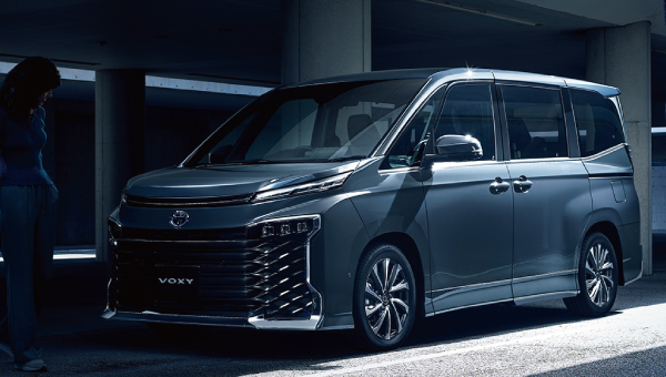TOYOTA VOXY 『S-Z グレード』