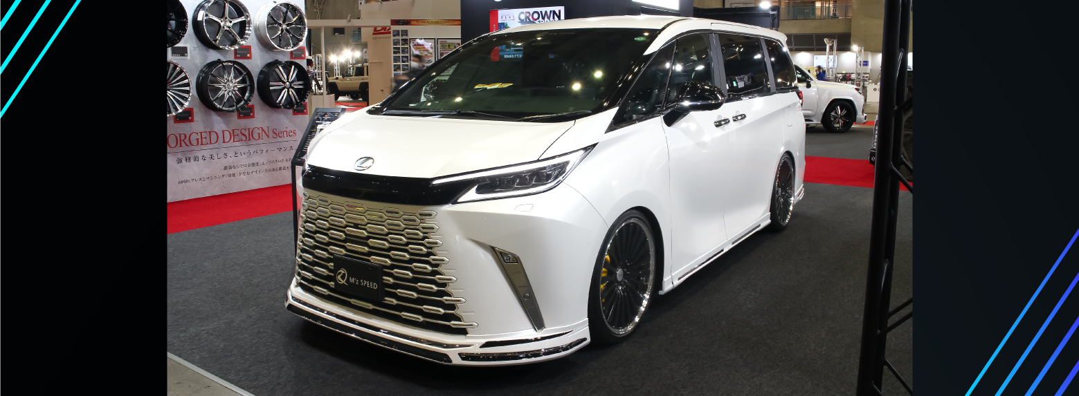 LEXUS LM Image