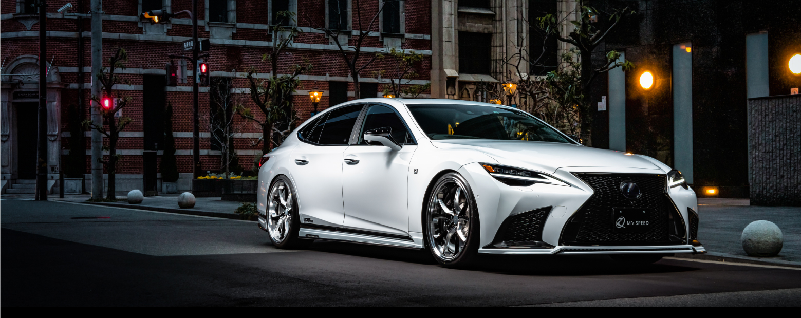 LEXUS LS F SPORT Front Side Image