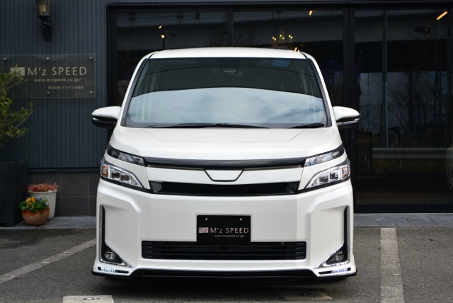 トヨタ:ヴォクシー(ノーマルボディ)※車両販売は終了致しました※