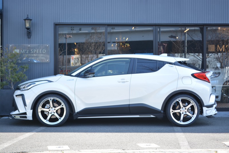 トヨタ:C-HR※車両販売は終了致しました※