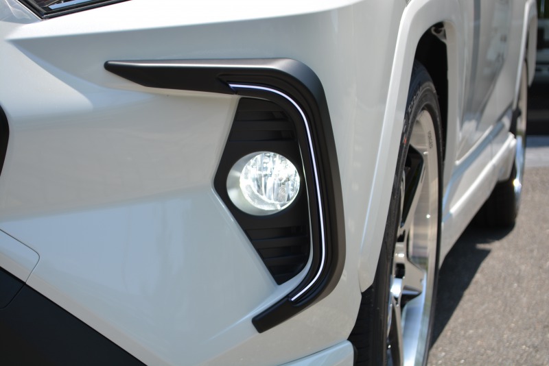 トヨタ:RAV4