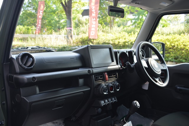 スズキ:ＪＩＭＮＹ