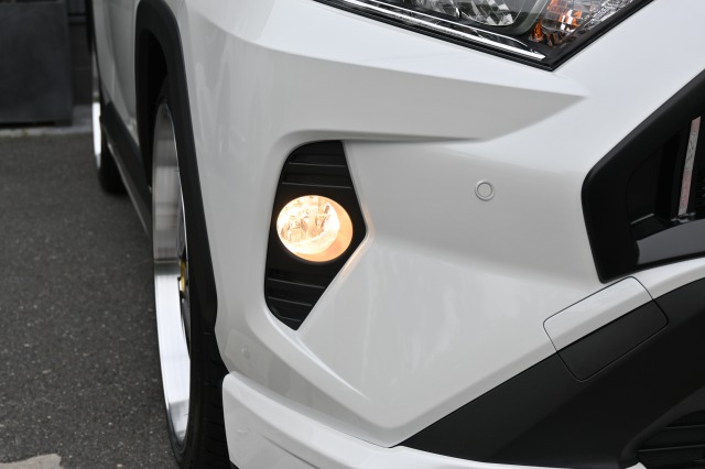 トヨタ:RAV4