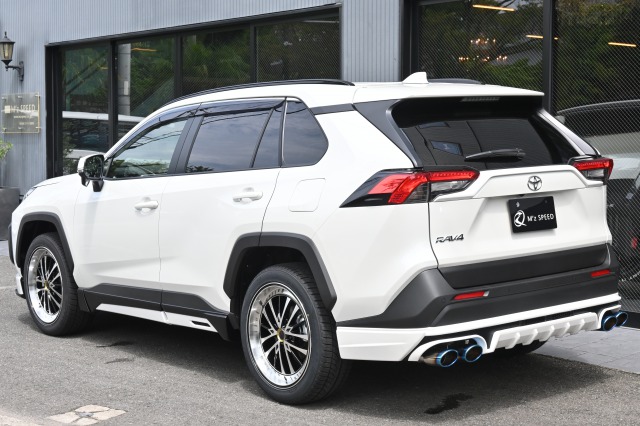 トヨタ:RAV4