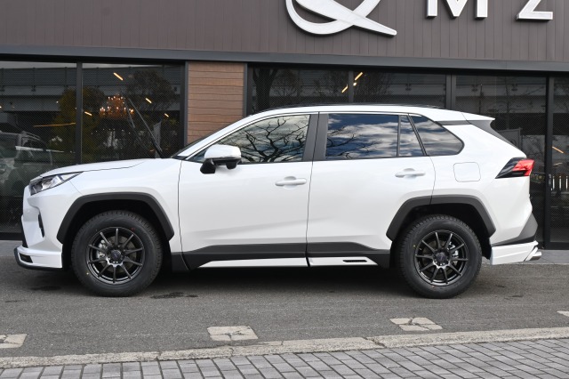 トヨタ:RAV4