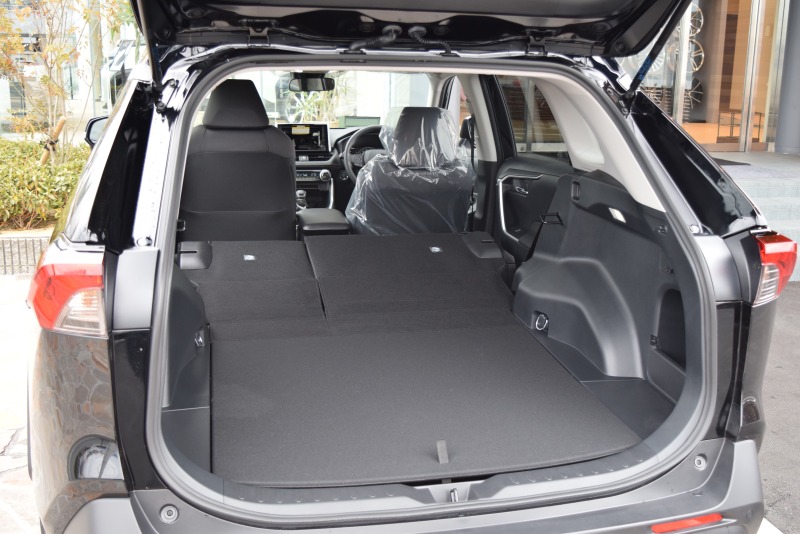 トヨタ:RAV4