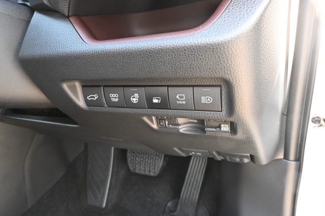 トヨタ:RAV4