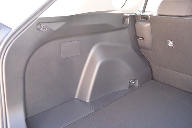 トヨタ:RAV4