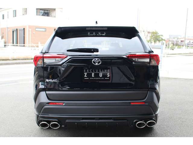 トヨタ:RAV4
