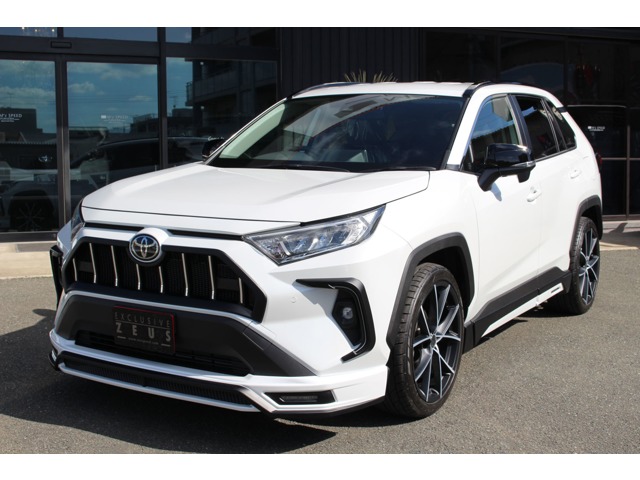 トヨタ:RAV4