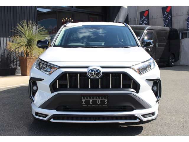 トヨタ:RAV4
