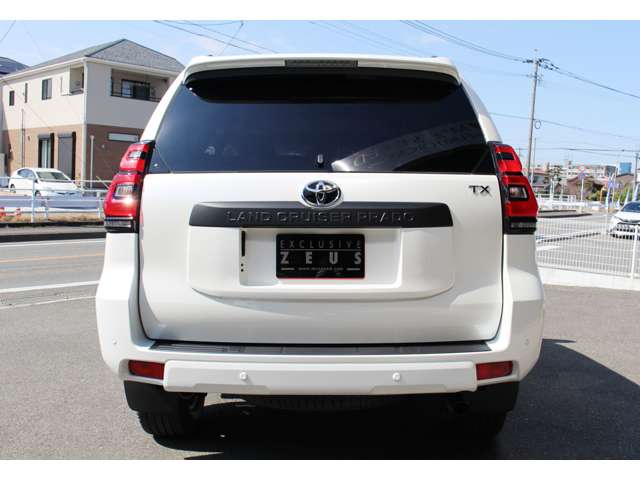 トヨタ:ランドクルーザープラド
