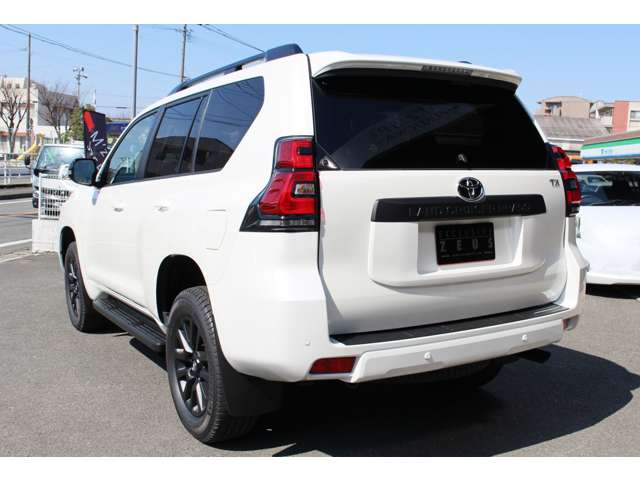 トヨタ:ランドクルーザープラド