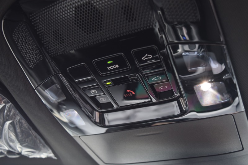 レクサス:NX/ハイブリッド