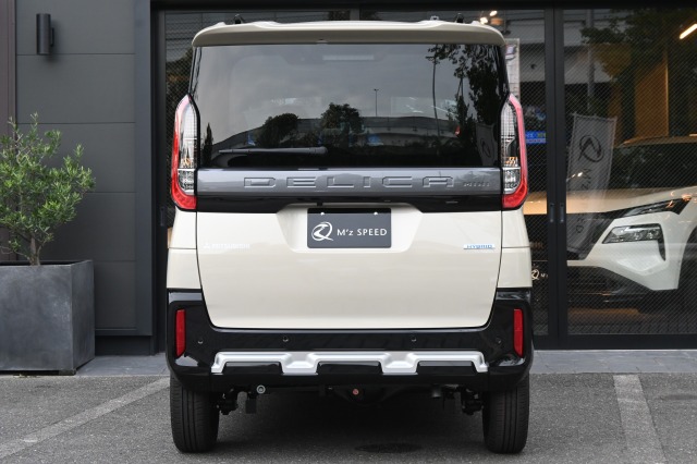 ミツビシ:デリカミニ