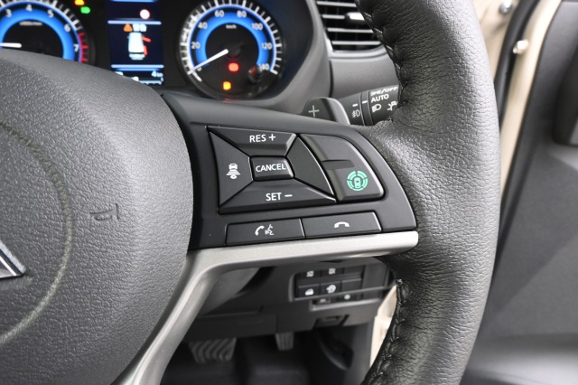 ミツビシ:デリカミニ