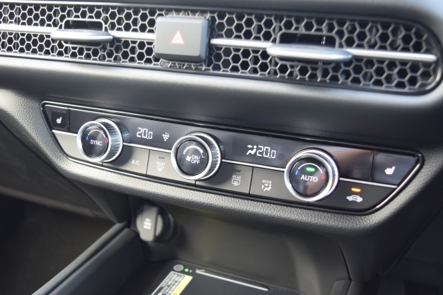 ホンダ:ZR-V