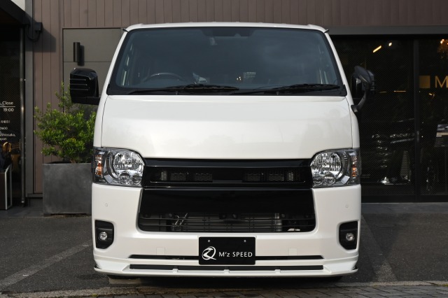 トヨタ:ハイエースバン(標準ボディ)