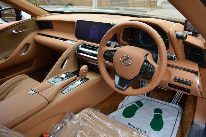 レクサス:LC