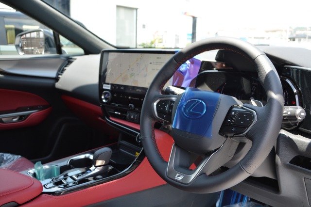 レクサス:NX/ハイブリッド