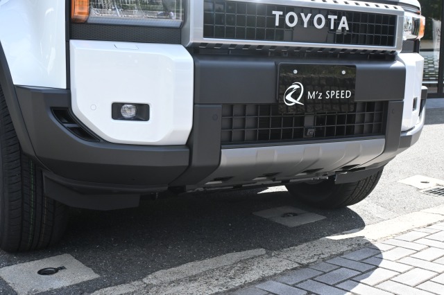 トヨタ:ランドクルーザー200/300