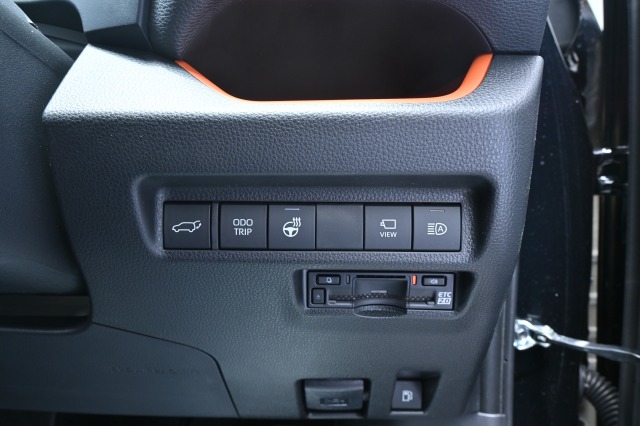 トヨタ:RAV4