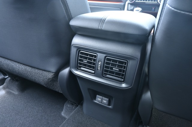 トヨタ:RAV4