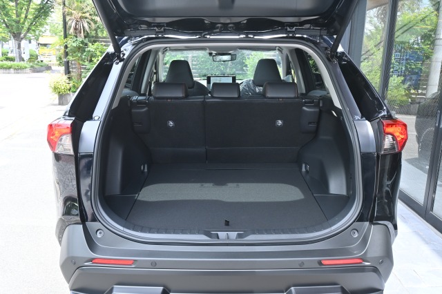 トヨタ:RAV4