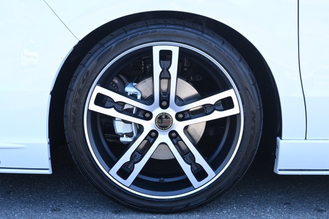 ホンダ:ステップワゴン スパーダ