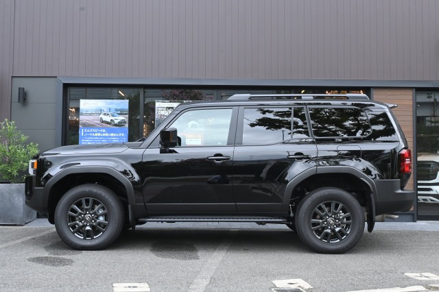 トヨタ:ランドクルーザー250