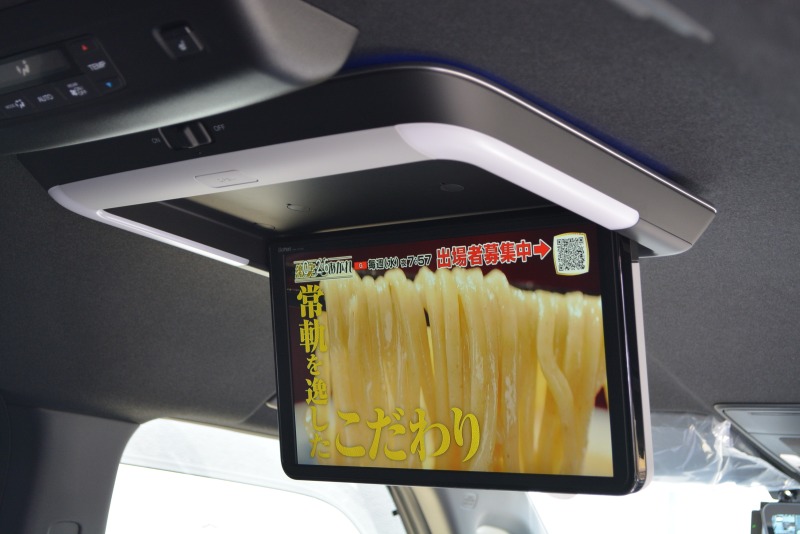 ホンダ:ステップワゴン スパーダ