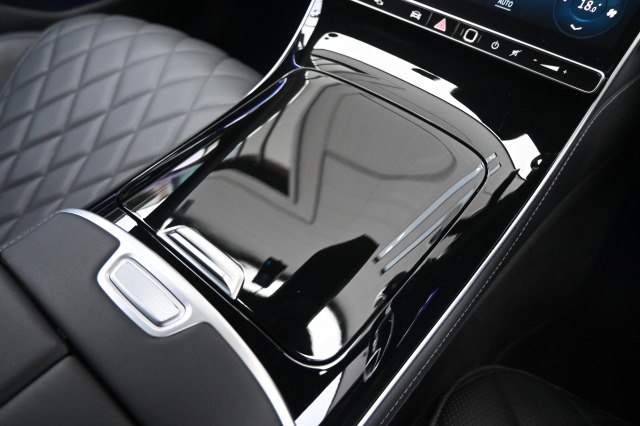 ベンツ:S-Class※車両販売は終了致しました※