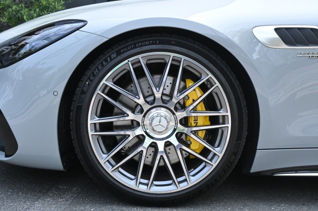 ベンツ:GT