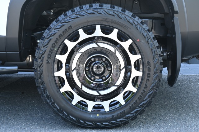 トヨタ:ランドクルーザー250