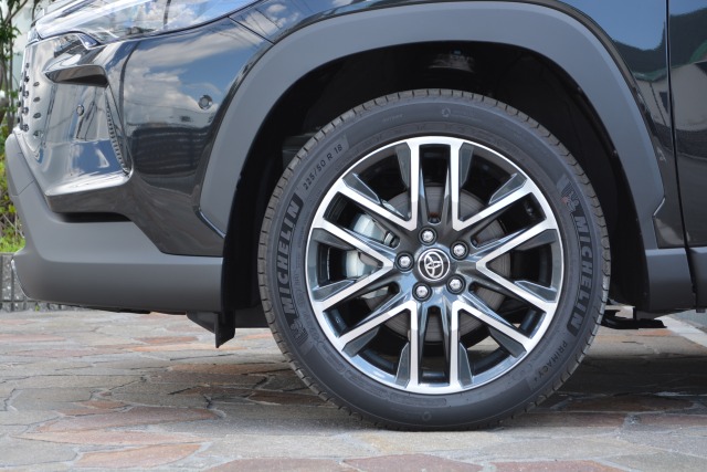 トヨタ:カローラクロス