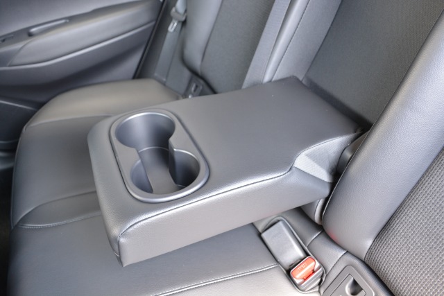 トヨタ:カローラクロス