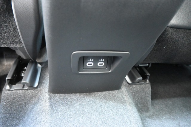 トヨタ:カローラクロス