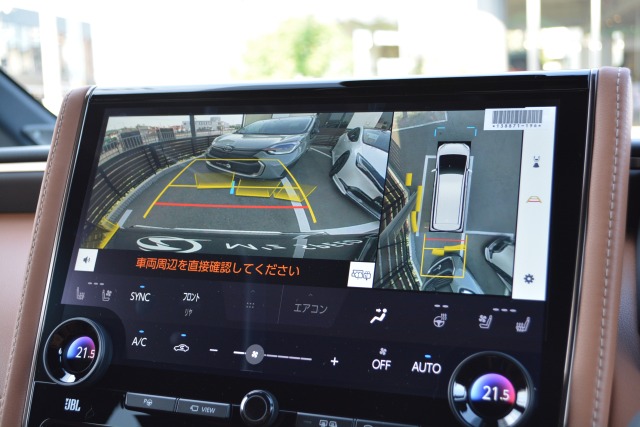 トヨタ:ヴェルファイア