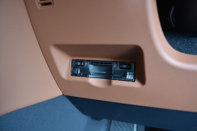 トヨタ:ヴェルファイア