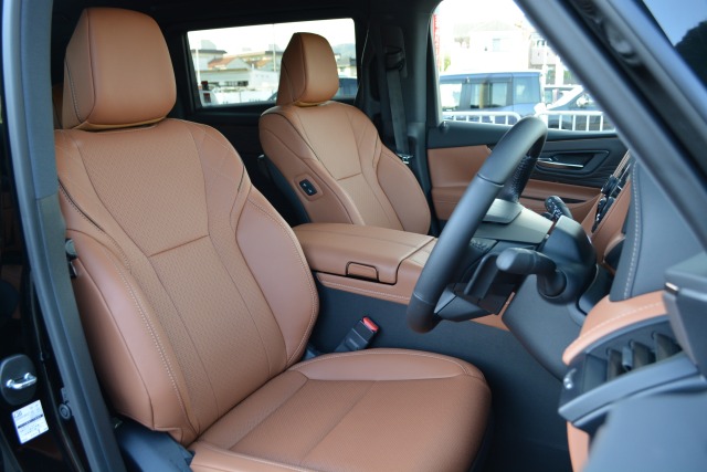 トヨタ:ヴェルファイア