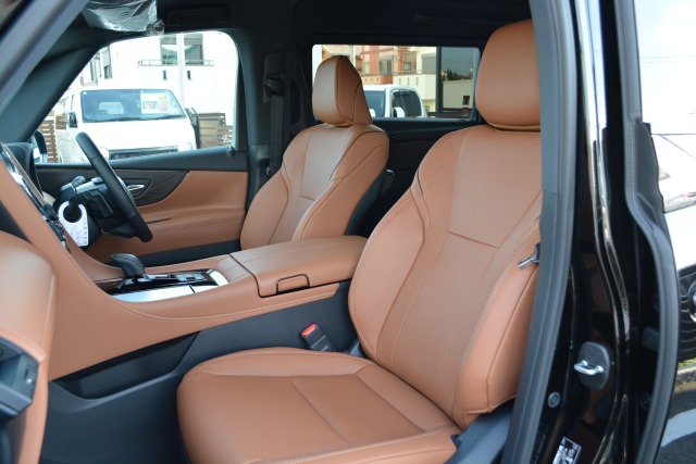 トヨタ:ヴェルファイア