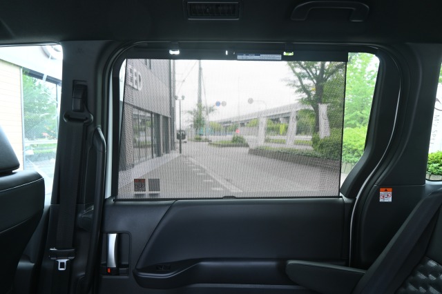 トヨタ:ヴォクシー