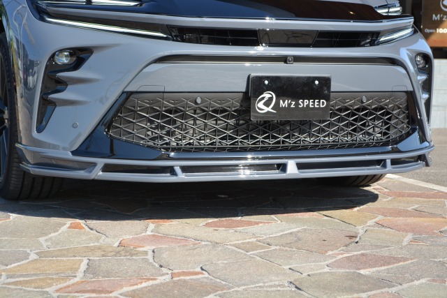 トヨタ:クラウンスポーツ