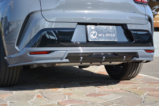 トヨタ:クラウンスポーツ