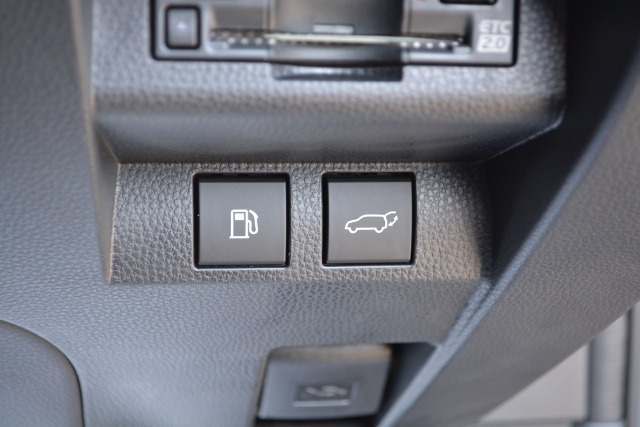 トヨタ:クラウンスポーツ