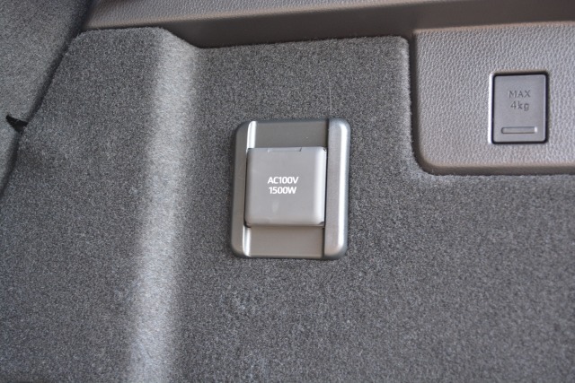 トヨタ:クラウンスポーツ