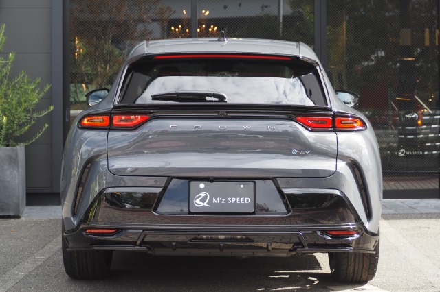 トヨタ:クラウンスポーツ