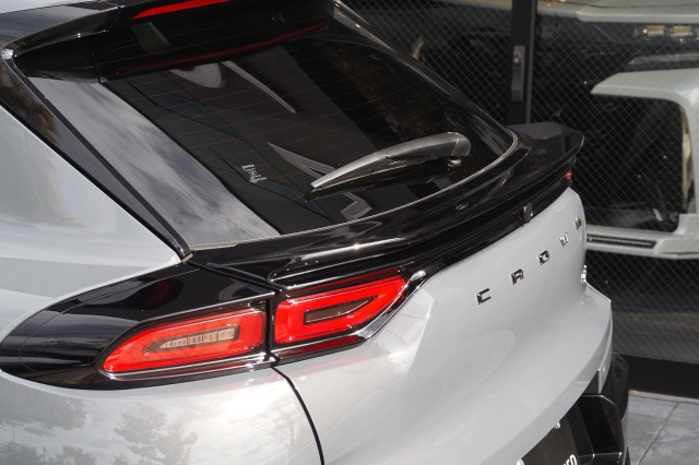 トヨタ:クラウンスポーツ