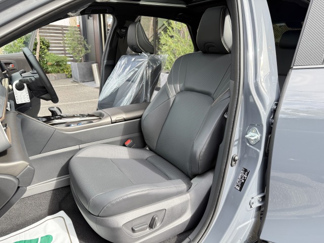 トヨタ:クラウンスポーツ